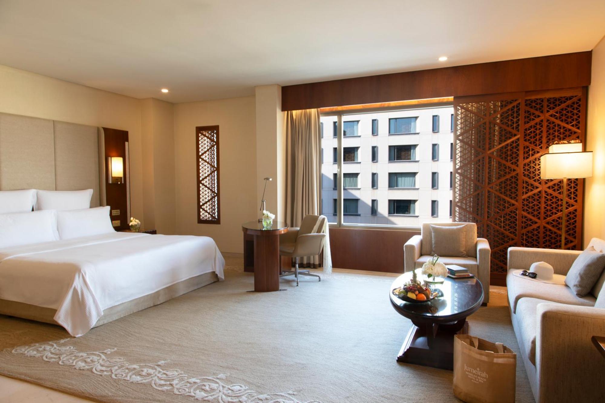 Jumeirah Messilah Beach Kuwait Kuwait City Esterno foto Deluxe Room